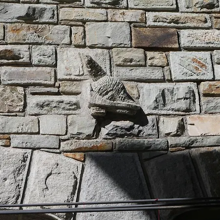 Apartment Stone House - Location Yellow *